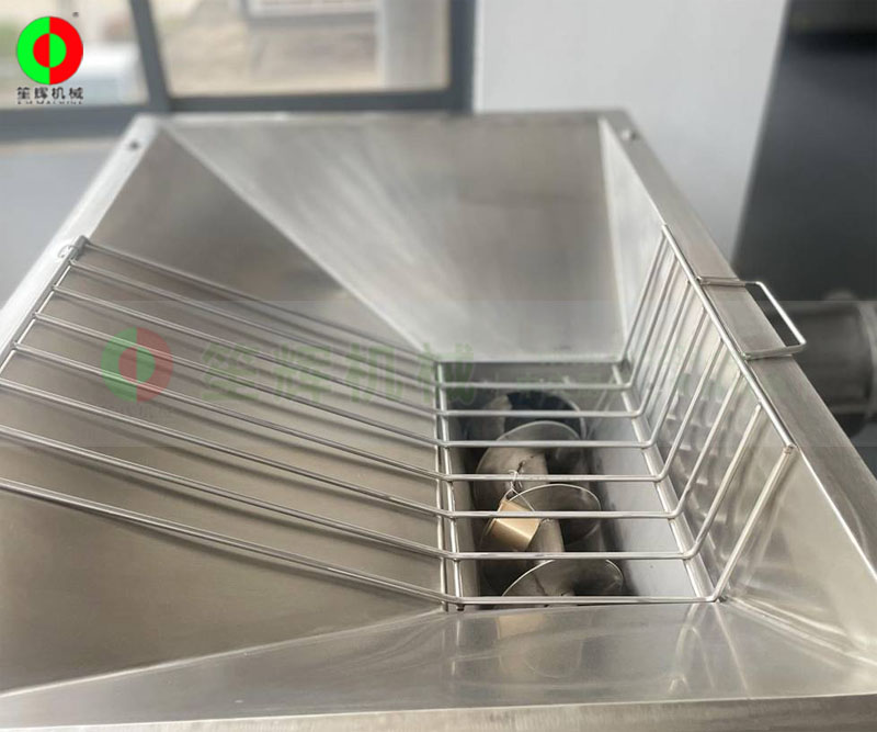 大型魚(yú)肉精濾機(jī)