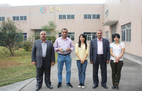 我公司為迪拜客戶提供一系列肉類、蔬菜加工設備