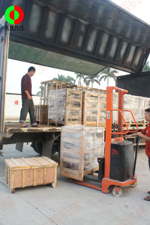 越南經(jīng)銷客戶訂購的魚蝦采肉機及球根莖切菜機于近日出貨。