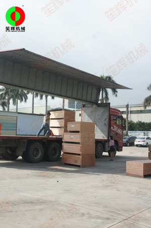 因海外疫情關(guān)系，積壓占倉(cāng)的出口設(shè)備第一批次發(fā)貨裝車！