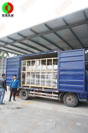 果蔬清洗等食品加工設備發(fā)往山東客戶！