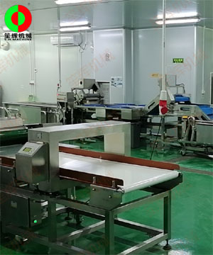 珠?？蛻舻诙钨徺I食品加工機(jī)械安裝現(xiàn)場