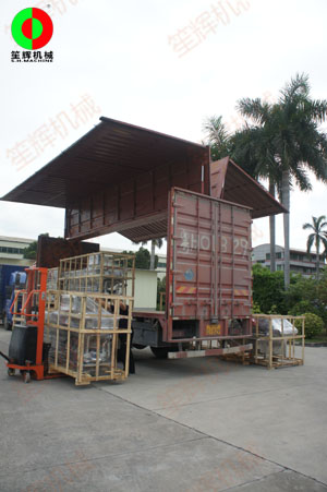 湖南經(jīng)銷定制的多套渦流洗菜機(jī)等設(shè)備專車發(fā)貨交付！