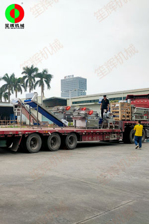 江西葉小姐凈菜加工及根莖加工生產(chǎn)線裝車按時交付客戶！