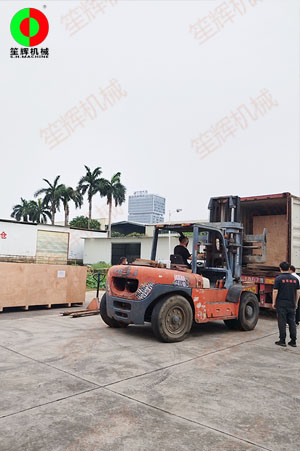 泰國客戶復(fù)購的沙拉菜清洗脫水線設(shè)備發(fā)貨交付！