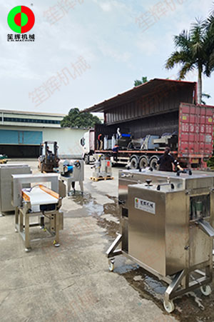 客戶(hù)訂購(gòu)的一批肉類(lèi)和水產(chǎn)加工設(shè)備發(fā)貨交付！